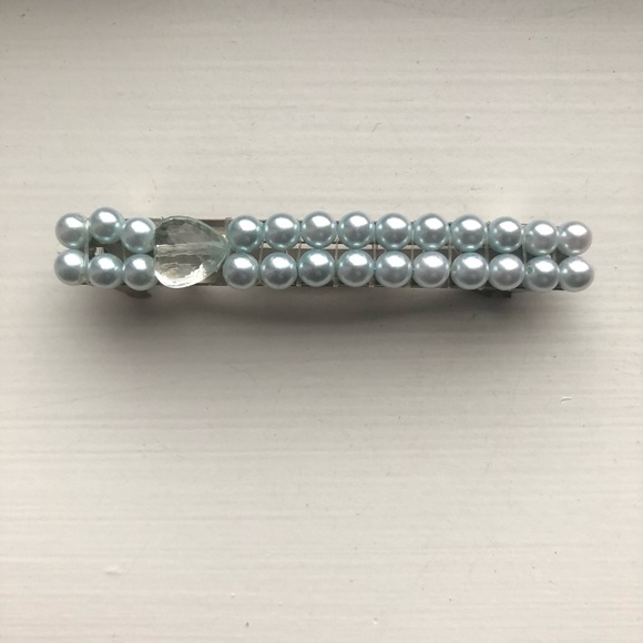Vintage baby blue pearl bead hair clip / barrette - Picture 8 of 8